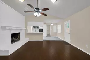 29610 Loddington St, Spring, TX 77386 - Photo 5