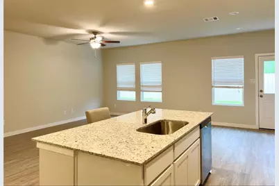 812 Westpointe Drive, Dayton, TX 77535 - Photo 3
