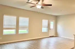 812 Westpointe Dr, Dayton, TX 77535 - Photo 5