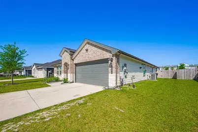 1004 Great Barracuda Lane, Alvin, TX 77511 - Photo 3