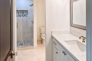 253 County Rd 840, Angleton, TX 77515 - Photo 25