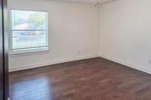 253 County Rd 840, Angleton, TX 77515 - Photo 23