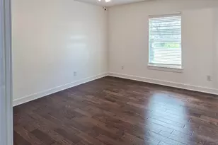 253 County Rd 840, Angleton, TX 77515 - Photo 19