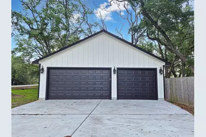 253 County Road 840, Angleton, TX 77515 - Photo 31