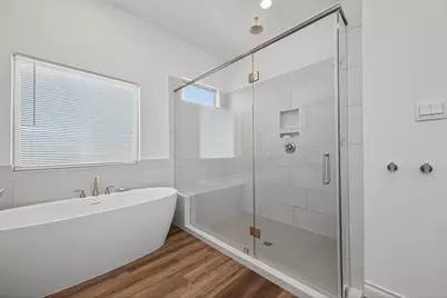 6014 Henry Hamlet Drive, Conroe, TX 77304 - Photo 35