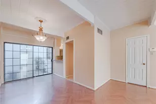 5328 Brownway, Houston, TX 77056 - Photo 7