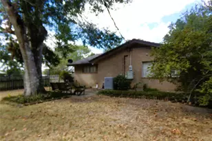 516 N College St, Weimar, TX 78962 - Photo 19