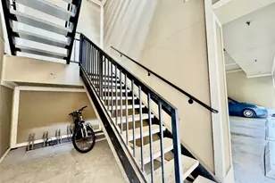 314 W Bell St, Houston, TX 77019 - Photo 37