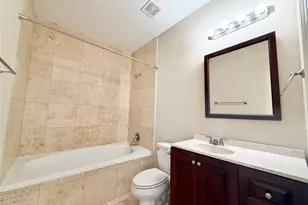 314 W Bell St, Houston, TX 77019 - Photo 29