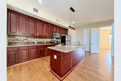 314 W Bell Street #303, Houston, TX 77019 - Photo 5