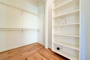 314 W Bell St, Houston, TX 77019 - Photo 17