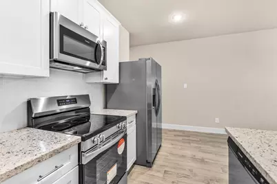 496 Golden Street #A/B, Willis, TX 77378 - Photo 25