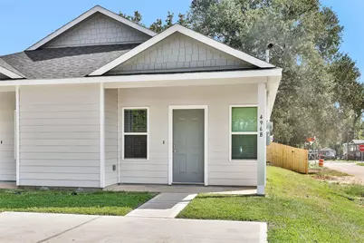 496 Golden Street #A/B, Willis, TX 77378 - Photo 3