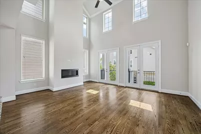 1704 Oak Leaf Pass Drive, Houston, TX 77055 - Photo 17