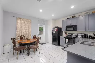 9910 Orchid Spring Lane, Houston, TX 77044 - Photo 7