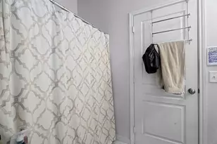 9910 Orchid Spring Ln, Houston, TX 77044 - Photo 13