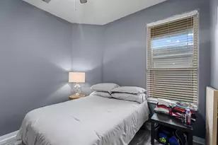 9910 Orchid Spring Ln, Houston, TX 77044 - Photo 11