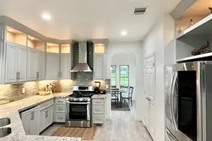 8515 E Sherri Cir, Manvel, TX 77578 - Photo 13
