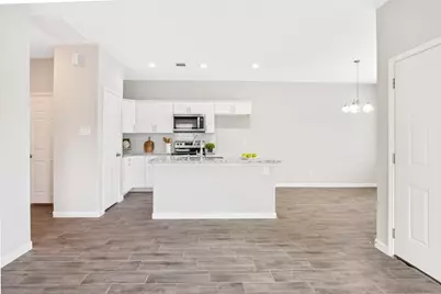 5911 Westover Street, Houston, TX 77033 - Photo 9