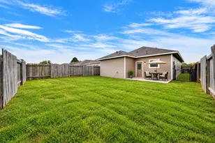 14902 Darbydale Dr, Houston, TX 77090 - Photo 19