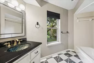 44 Dovewood Pl, The Woodlands, TX 77381 - Photo 19