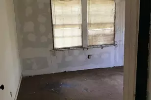 1301 Adell St, Bay City, TX 77414 - Photo 43