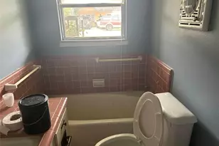 1301 Adell St, Bay City, TX 77414 - Photo 17