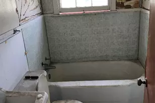 1301 Adell St, Bay City, TX 77414 - Photo 37