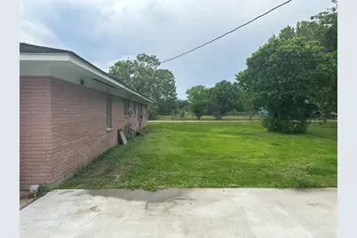 1301 Adell Street, Bay City, TX 77414 - Photo 5