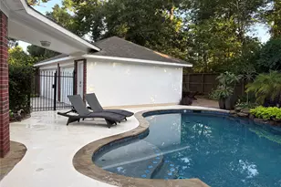 2 S Concord Valley Pl, The Woodlands, TX 77382 - Photo 5