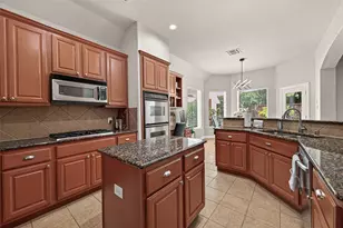 2 S Concord Valley Pl, The Woodlands, TX 77382 - Photo 23
