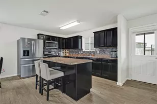 6831 Cortenridge Ln, Houston, TX 77048 - Photo 5