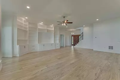 12022 Sagittarius Drive E, Willis, TX 77318 - Photo 9