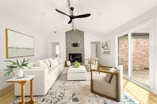 10831 Holly Springs Dr, Houston, TX 77042 - Photo 13