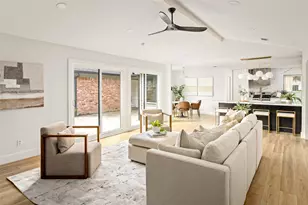 10831 Holly Springs Dr, Houston, TX 77042 - Photo 15