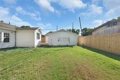 4623 Orange Street, Bacliff, TX 77518 - Photo 27