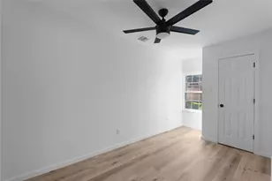 4623 Orange St, Bacliff, TX 77518 - Photo 17