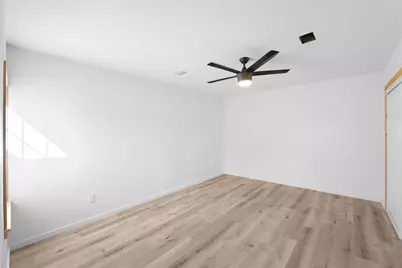 4623 Orange Street, Bacliff, TX 77518 - Photo 5