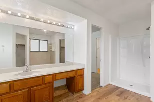 1805 Willow Bend Rd, Wharton, TX 77488 - Photo 17