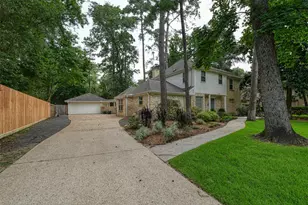 6 Willowherb Ct, The Woodlands, TX 77380 - Photo 3