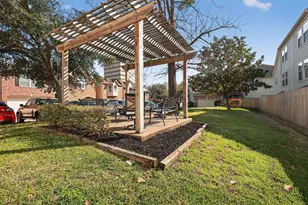 2636 Couch St, Houston, TX 77008 - Photo 33