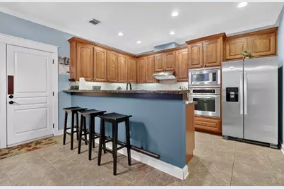 2636 Couch Street, Houston, TX 77008 - Photo 9