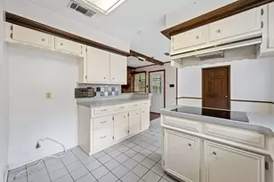 2006 Running Springs Dr, Kingwood, TX 77339 - Photo 13