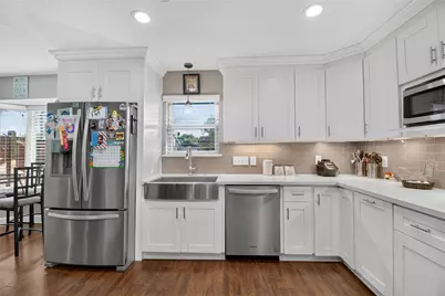 10802 Kirkwell Drive, Houston, TX 77089 - Photo 13