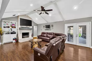 10802 Kirkwell Dr, Houston, TX 77089 - Photo 7