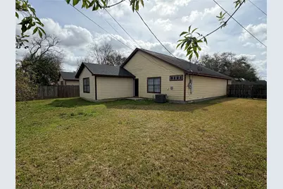1917 Estate Drive, Deer Park, TX 77536 - Photo 13
