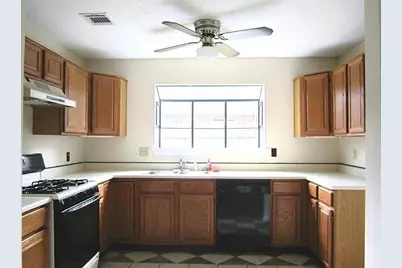 14562 Oak Chase Drive, Houston, TX 77062 - Photo 5