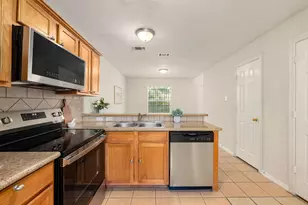 6418 England St, Houston, TX 77021 - Photo 7