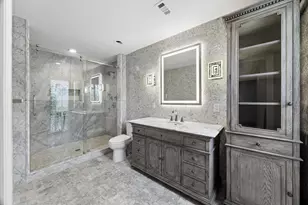 9534 Beverly Hill St, Houston, TX 77063 - Photo 15