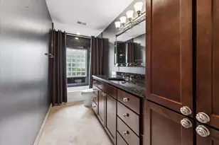 9534 Beverly Hill St, Houston, TX 77063 - Photo 17